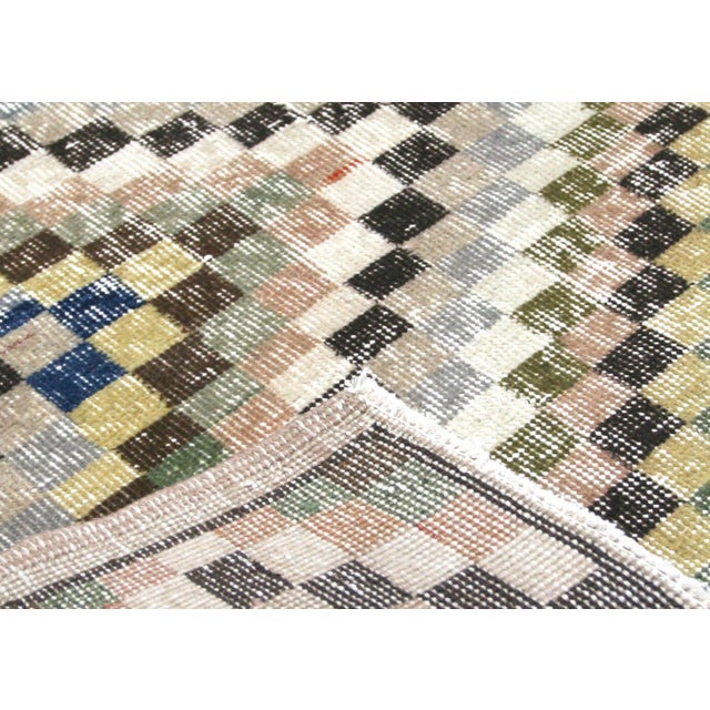 1960s Turkish Mid-Century-Modern Rug For Sale - Image 4 of 5