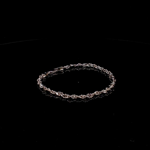 18kw Diamond Cut Bead and Bar Braided Bracelet For Sale - Image 4 of 4
