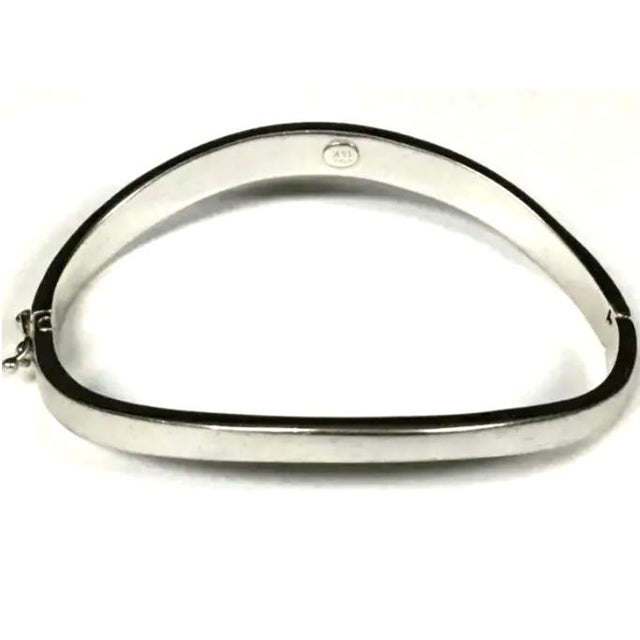 Modern 14k White Gold Bracelet For Sale - Image 3 of 7