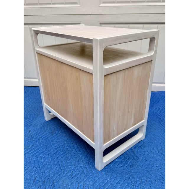 Off-white Mid-Century Modern Magazine Table by Edward Wormley for Drexel For Sale - Image 8 of 12