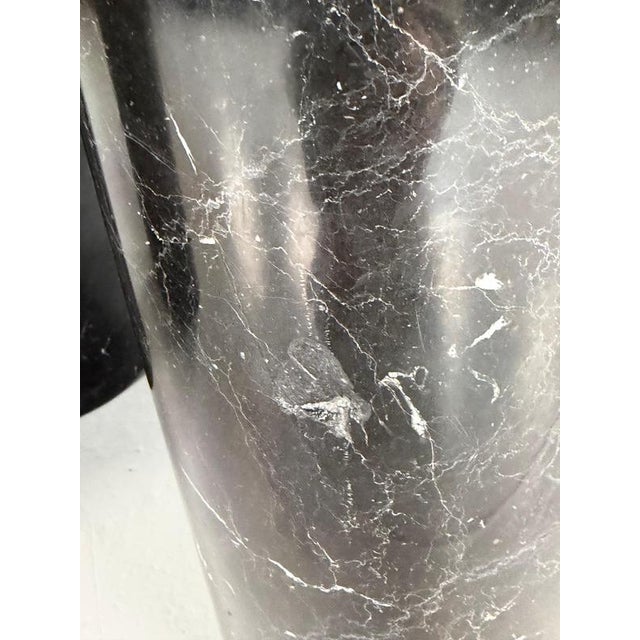 Il Colonnato Round Table in Black Marble attributed to Mario Bellini for Cassina, 1970s For Sale - Image 13 of 14