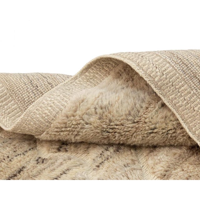Early 21st Century Hand-Knotted Wool Premium Rug by Azele Studio For Sale - Image 5 of 12