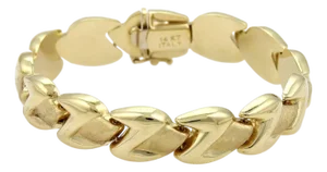 Mid 20th Century Z Shape 14k Yellow Gold Fancy Textured Link Bracelet