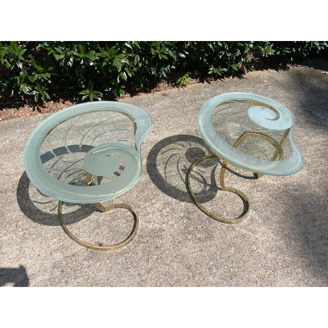 1980's Vintage Etched-Glass & Brass Kidney Shaped Side Tables - A Pair For Sale - Image 9 of 10