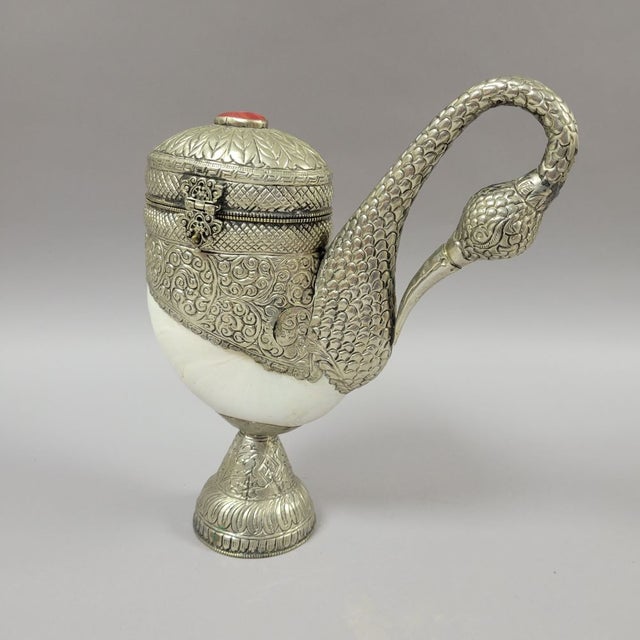 Anglo-Indian Silvered Metal and Nautilus Shell Bird Sculpture Container For Sale - Image 4 of 9