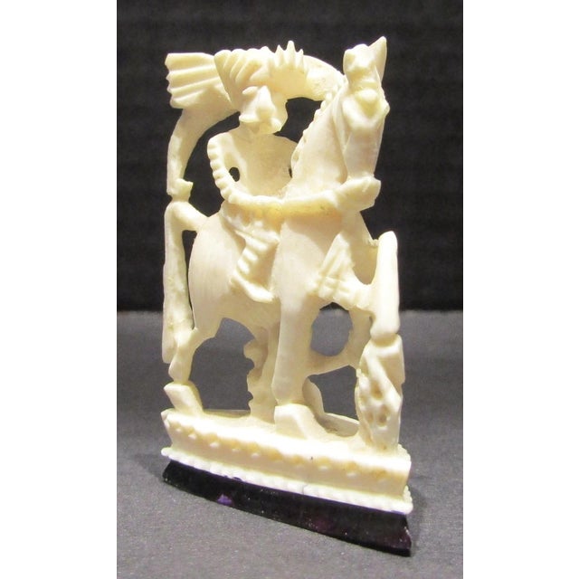 Antique Rajasthani Indian Ivory Colored Bone Complete Hand Carved Chess Set For Sale - Image 12 of 13