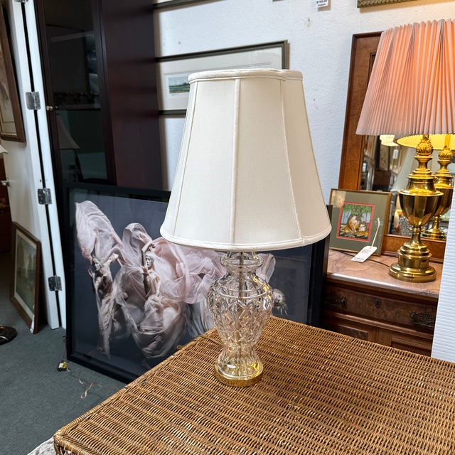 Design Plus Gallery presents the Aragon Collection Table Lamp from Waterford. The lamp is characterized by diamond and...