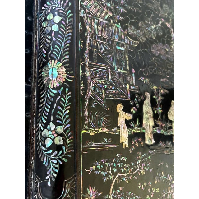 Japonisme Antique Japanese Ryukyu Island Lacquer & Inlay Box For Sale - Image 3 of 13