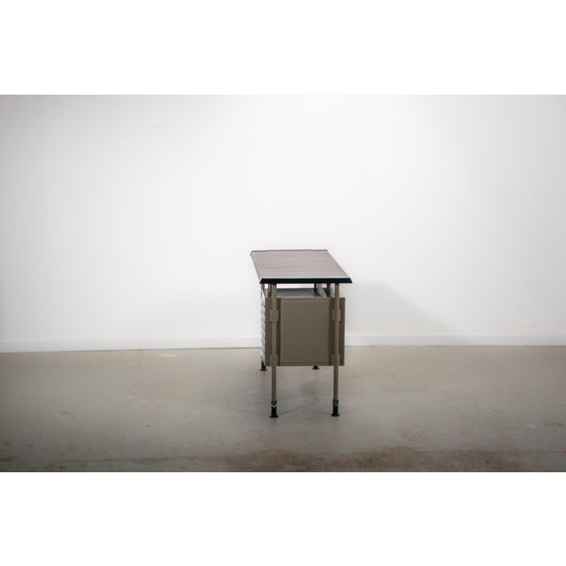 Spazio Series Typewriter Desk by Studio BBPR for Olivetti, 1960 For Sale - Image 10 of 18