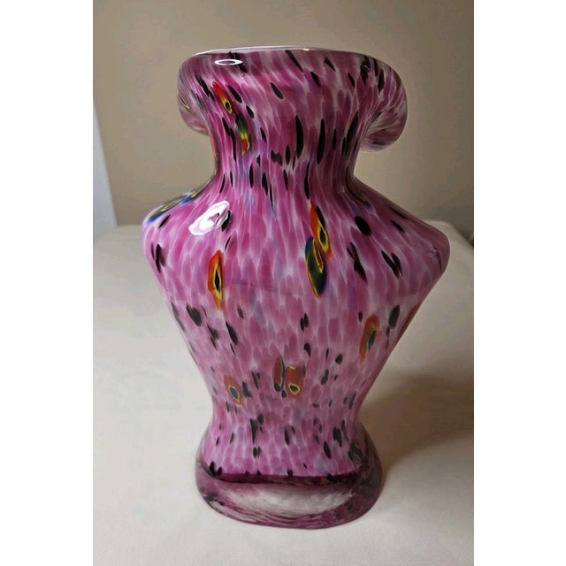 1990s Vintage MCM Murano Style Pink With Black Speckles, Torso Vase For Sale - Image 5 of 6