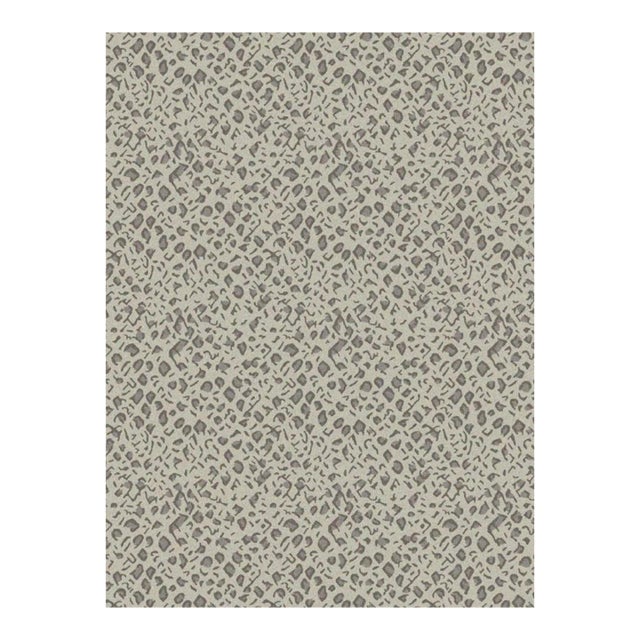 Panthera Spotted Leopard Hand-Looped Area 9' x 12' Rug - Pearl Gray For Sale