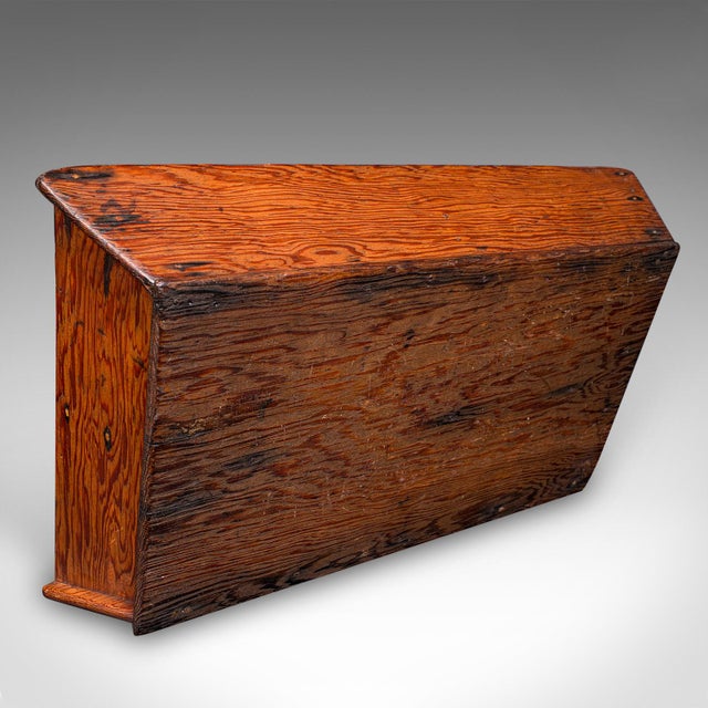 Brown Antique Country Ladies Garden Trug, English, Outdoor Tool Carry, Victorian, 1870 For Sale - Image 8 of 10