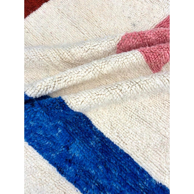 Hand-Knotted Modern Abstract Moroccan Berber Wool Rug For Sale - Image 4 of 9
