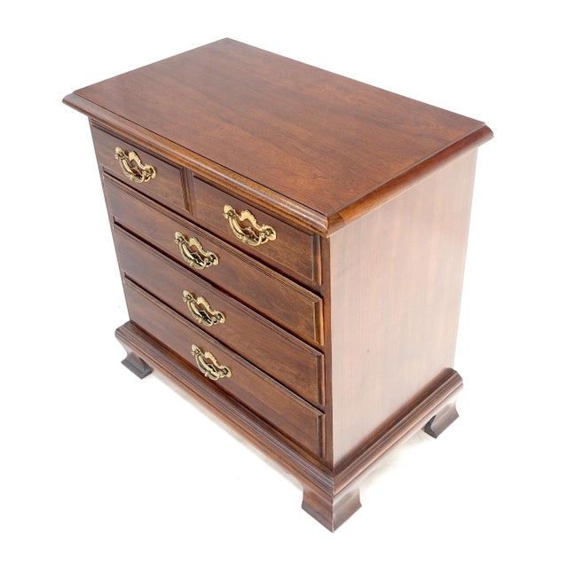 Thomasville Chippendale Style Solid Cherry 4 Drawers Nightstand End Table MINT For Sale - Image 10 of 15