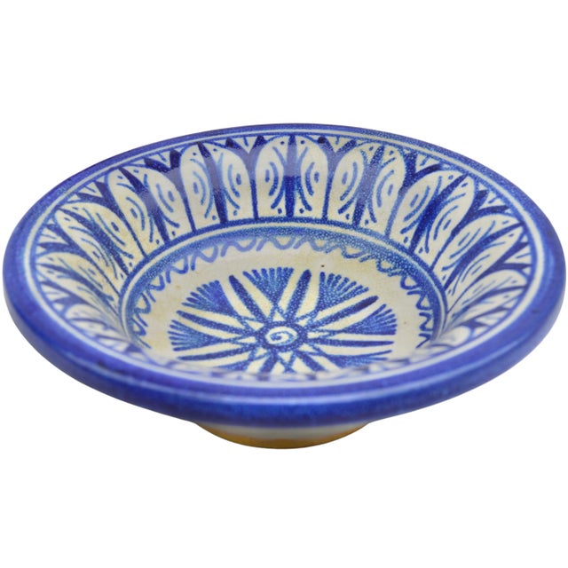 Early 20th Century Moroccan Judaica Blue Ceramic Bowl For Sale In New York - Image 6 of 10