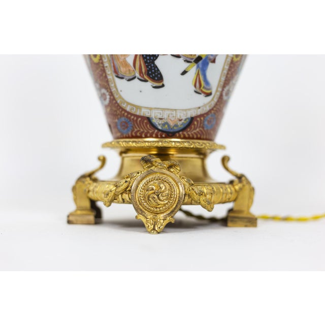 Table Lamp in Samson Porcelain & Gilt Bronze, 1880s For Sale - Image 6 of 9