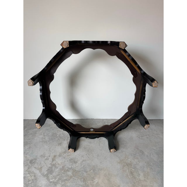 Baker Furniture Collector’s Edition Chinoiserie Octagonal Coffee Table With Brass & Glass Tray Top For Sale In Miami - Image 6 of 12