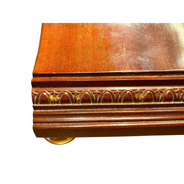 Stunning Howard Miller "Barrett" 630-200 Keywound Mantel Clock For Sale - Image 13 of 17