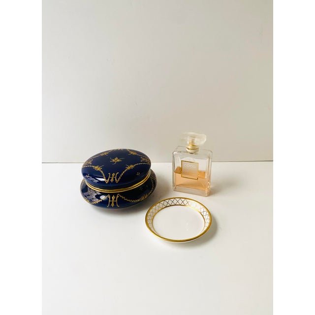 Porcelain Jewelry Box, Blue and Gold, Mid-20th Century, Europe For Sale - Image 4 of 11