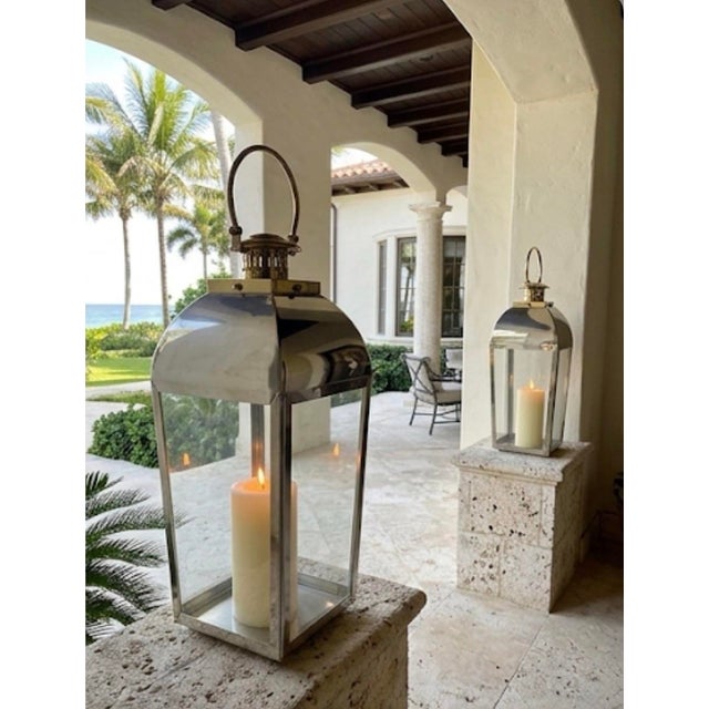 Pair of Vintage Hollywood Regency Style Polished Nickel & Brass Large Floor Lanterns For Sale - Image 9 of 12