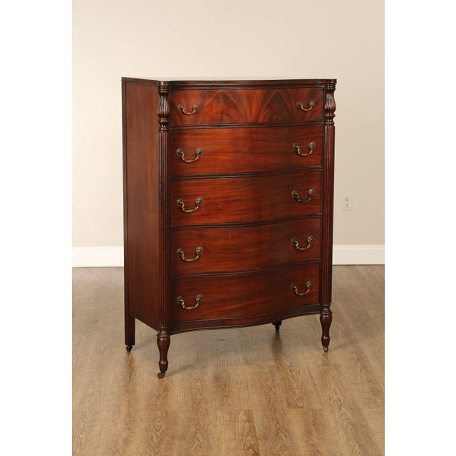 High Quality Mahogany High Chest with Dovetailed Drawers and Reeded Columns, Mounted on Rolling Casters