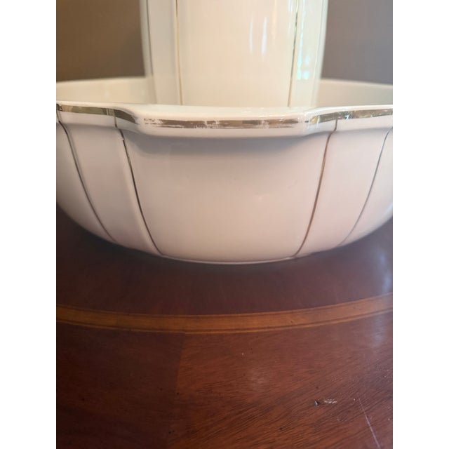 Antique Villeroy & Boch Dresden Wash Basin & Pitcher Set, Ca. 1900 For Sale - Image 6 of 18
