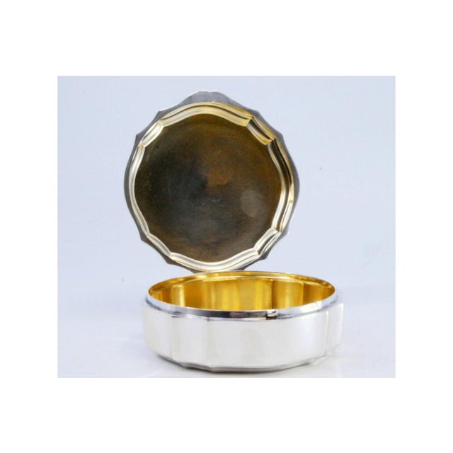 Plain Silver Rosary Box with Borders For Sale - Image 5 of 10