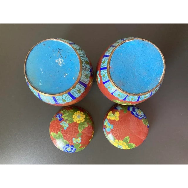 Cloisonne Burgundy Floral Enamel and Brass Ginger Jars, a Pair, Medium For Sale - Image 4 of 18