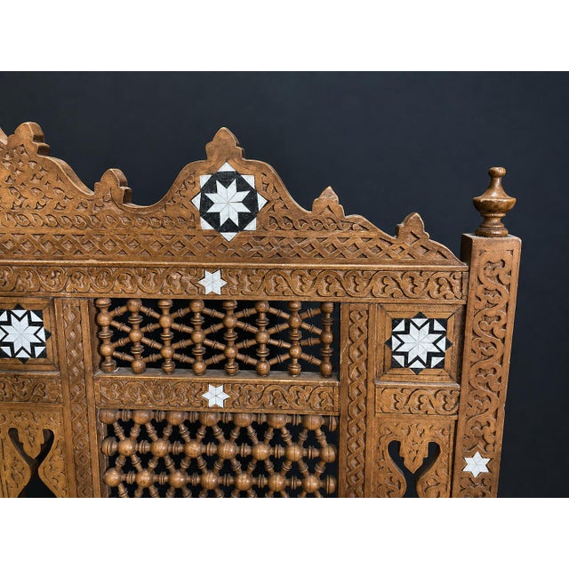 Early 20th Century Middle Eastern Carved Walnut Mashrabiya Settee, 1920s–1930s For Sale - Image 13 of 14
