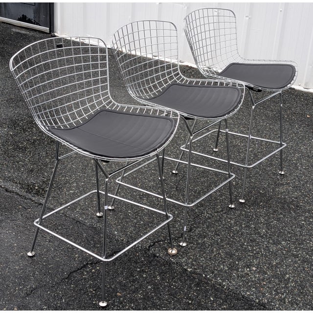 Chrome Mid Century Modern Harry Bertoia Style Chrome Wire Metal Bar Stool For Sale - Image 8 of 18
