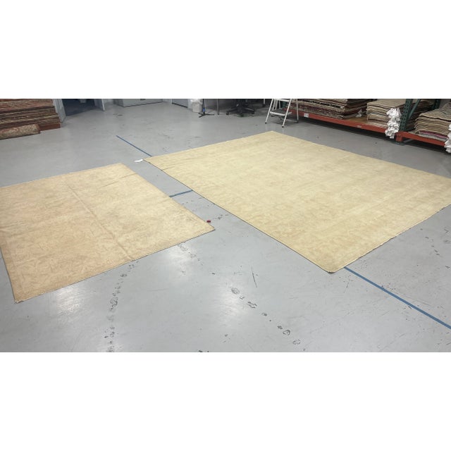 Ecru 1980s Turkish Oushak Rug For Sale - Image 8 of 8