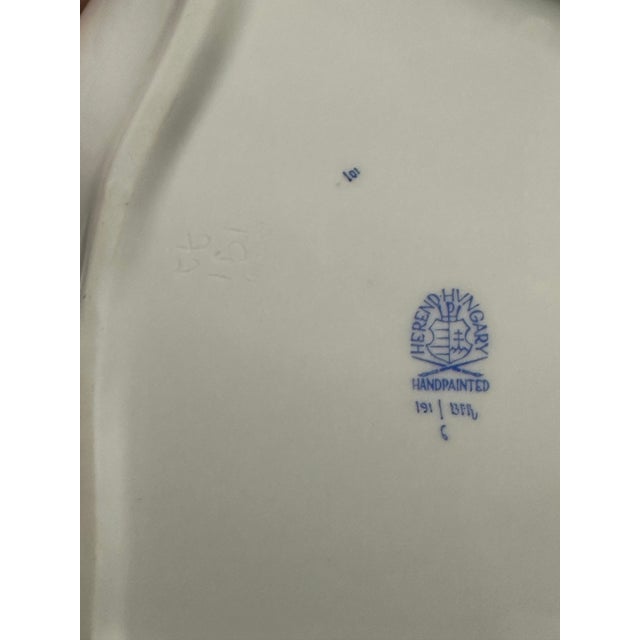 Ceramic 1970s Herend Fruits & Flowers Triangular Serving Dish | Vintage Hungarian Porcelain | Hand-Painted Basketweave Gilded Bowl For Sale - Image 7 of 9