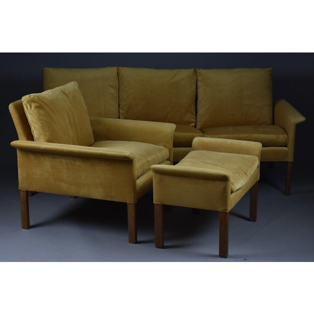 Brown Model 500 Lounge Set in Yellow Velvet by Hans Olsen, Denmark, 1960s, Set of 3 For Sale - Image 8 of 13