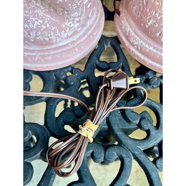 Michael Taylor Vintage Postmodern Michael Taylor Style Plaster Pink Mauve Spiral Column Twist Table Lamps - a Pair For Sale - Image 4 of 4