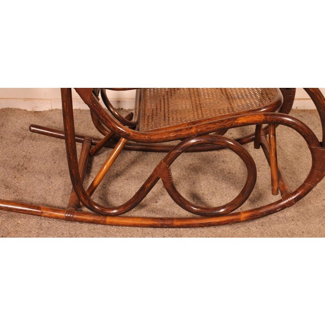 Rocking Chair in the style of Thonet For Sale - Image 6 of 13