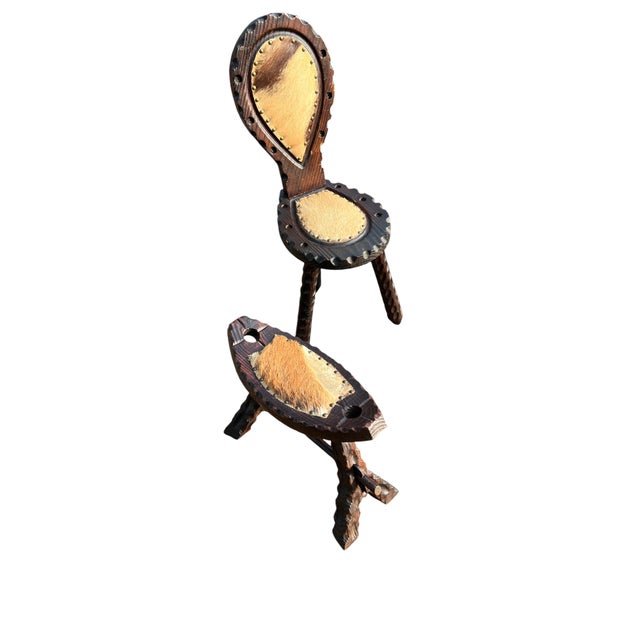 Brown Set of Spanish Tripod Birthing Chair and Ottoman with Goatskin, 1960s For Sale - Image 8 of 12