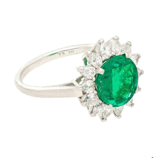 2010s 3.02 Carat Vivid Green Round Cut Colombian Emerald & Diamond Halo Platinum Ring, Size 8.25 For Sale - Image 5 of 7