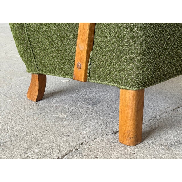 Scandinavian Modern Lounge Chairs in Green Wool, 1940s, Set of 2 For Sale - Image 9 of 10