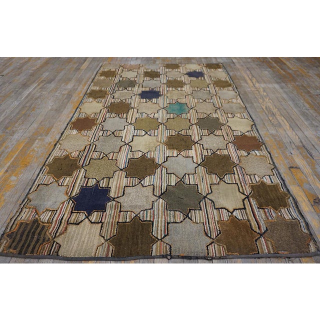 19th Century American Hooked Rug ( 4'6" x 7' - 137 x 213 ) General Rug Type: North & South American Specific Rug Type:...