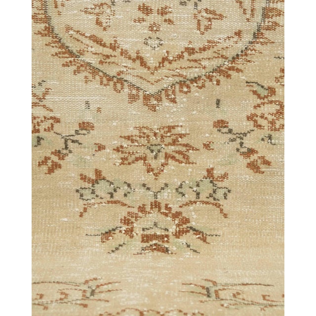 1970s 1970s Vintage Turkish Oushak Handmade Wool Cotton Beige Area Rug For Sale - Image 5 of 11