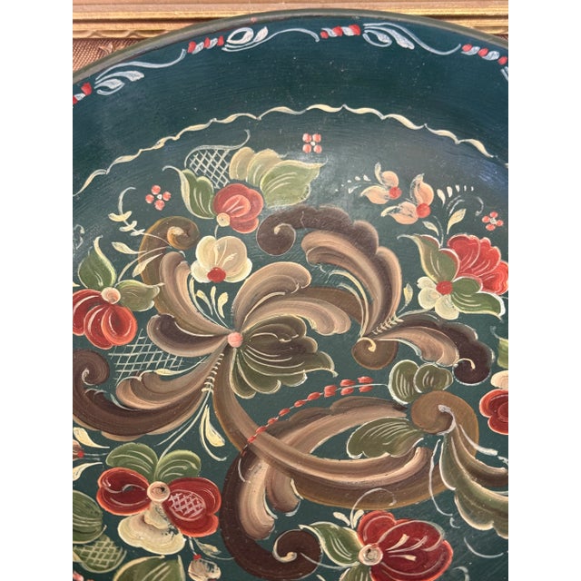 Signed Vintage Hand-Painted Norwegian Rosemaling Style Bowl - Scandinavian Folk Art, Toleware Decorative Style, Red & Green Floral Design For Sale - Image 4 of 7