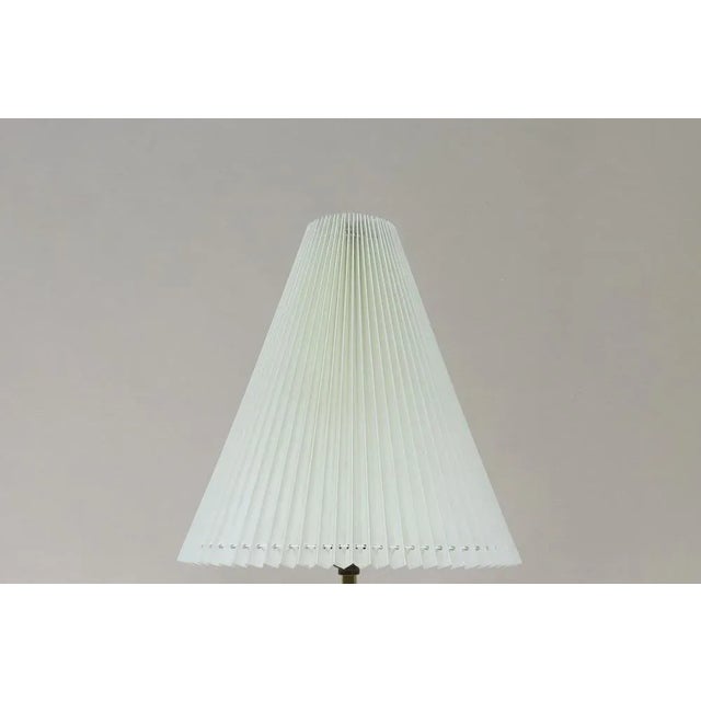 Minimalist Pleated Screen Plastic String Table Lamp, 1960s For Sale - Image 10 of 18