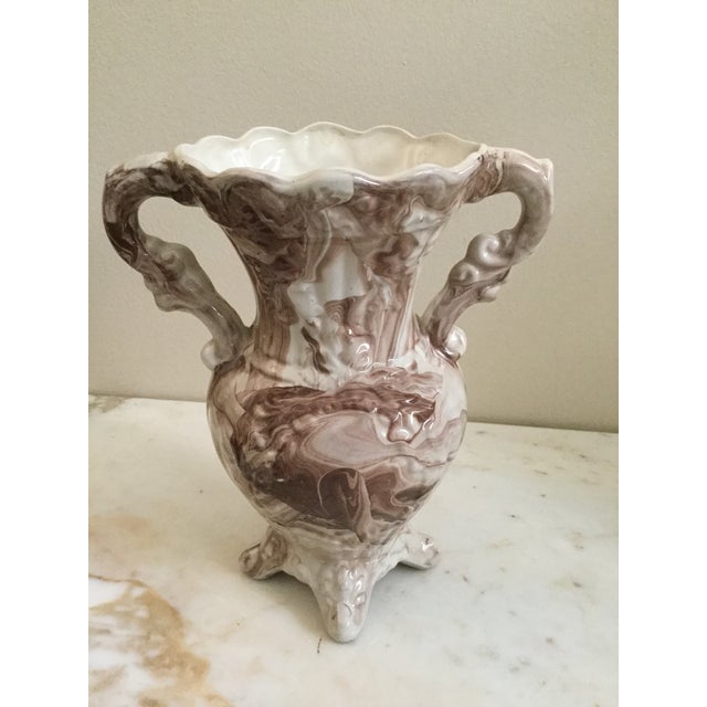 beautiful vase hand painted with handles in both side, four footed legs, can be used with flower or just empty, any choice...