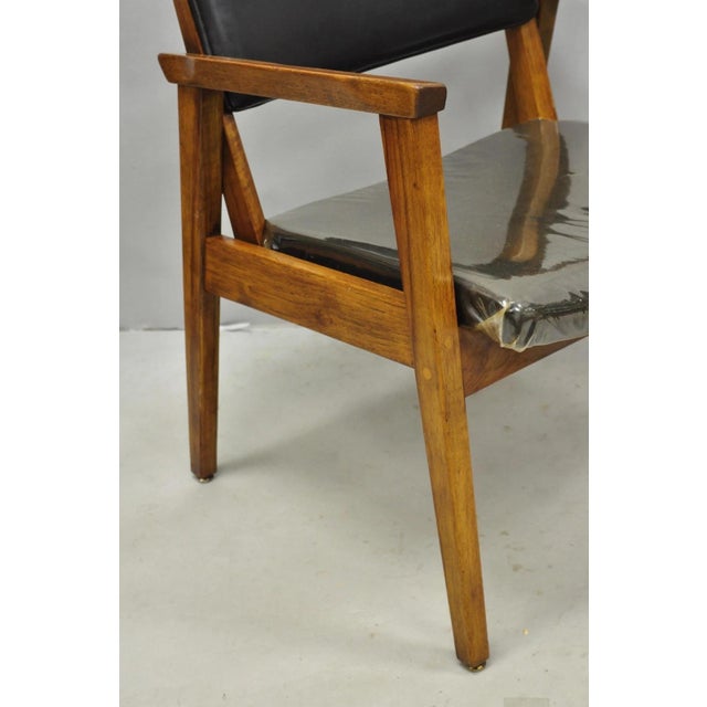 Vintage Boling Chair Co Mid Century Modern Walnut Lounge Arm Chairs (B) - Pair For Sale - Image 12 of 17