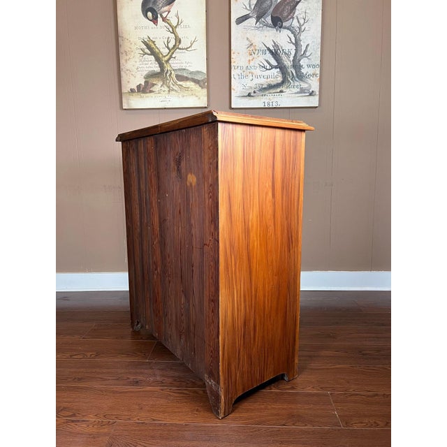 Antique English Country Pine Chest of Drawers 5 Drawer Dresser C1920 For Sale - Image 12 of 18
