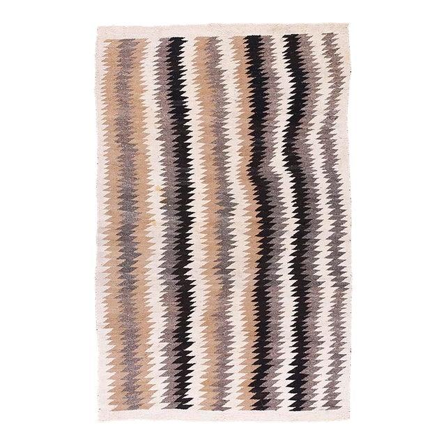 1930s Earth Tone Zig Zag Antique American Navajo Rug Eye-Dazzler 3'6" X 5'3" Flatweave Wool Carpet For Sale