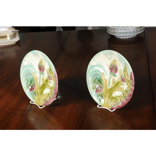 Light Green French 1880s Lunéville Majolica Asparagus and Artichoke Dinner Plates - A Pair For Sale - Image 8 of 12