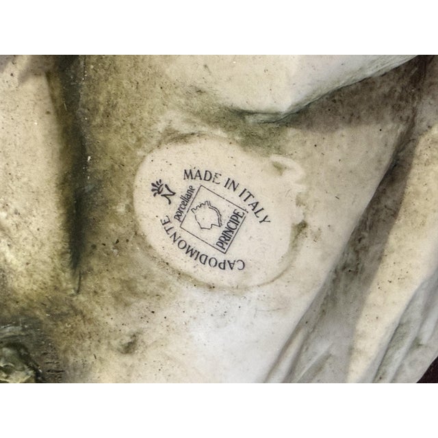 Majestic Prince Nativity Scene from Capodimonte Porcelain, 1990s For Sale - Image 3 of 16