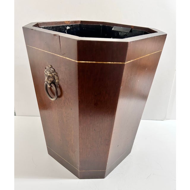 1970s Vintage Mahogany Wood Wastebasket With Brass Lion Head Ring Pulls For Sale - Image 5 of 11