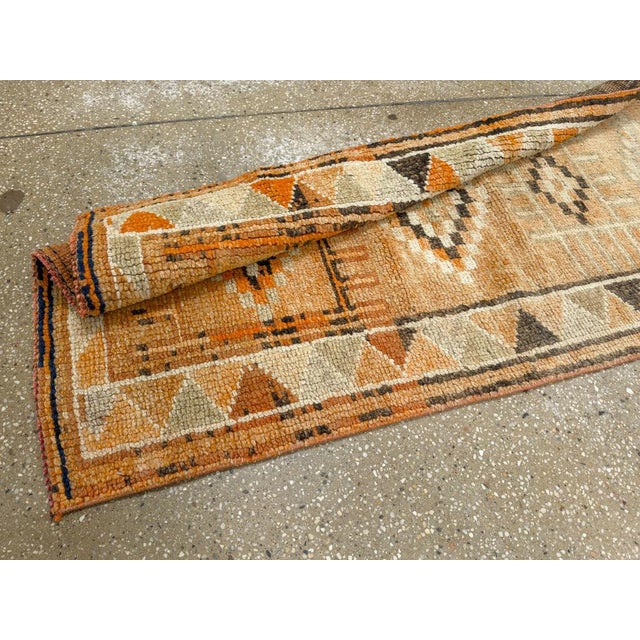 Galerie Shabab Collection Mid-20th Century Turkish Anatolian Runner For Sale - Image 10 of 10